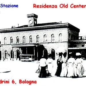  Apartment Old Center Station Italien