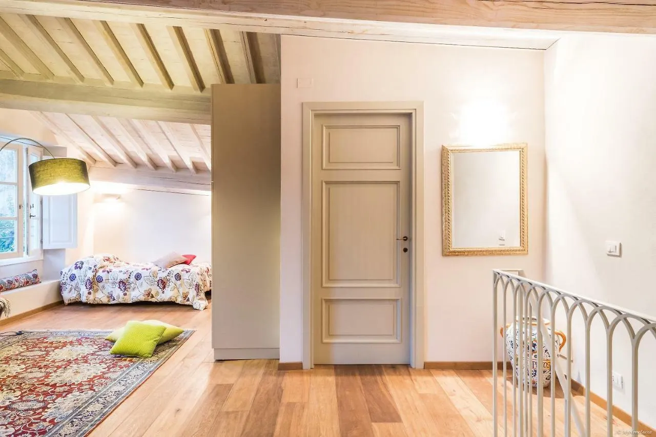 Tornese With Private Parking And Terrace Apartment Lucca