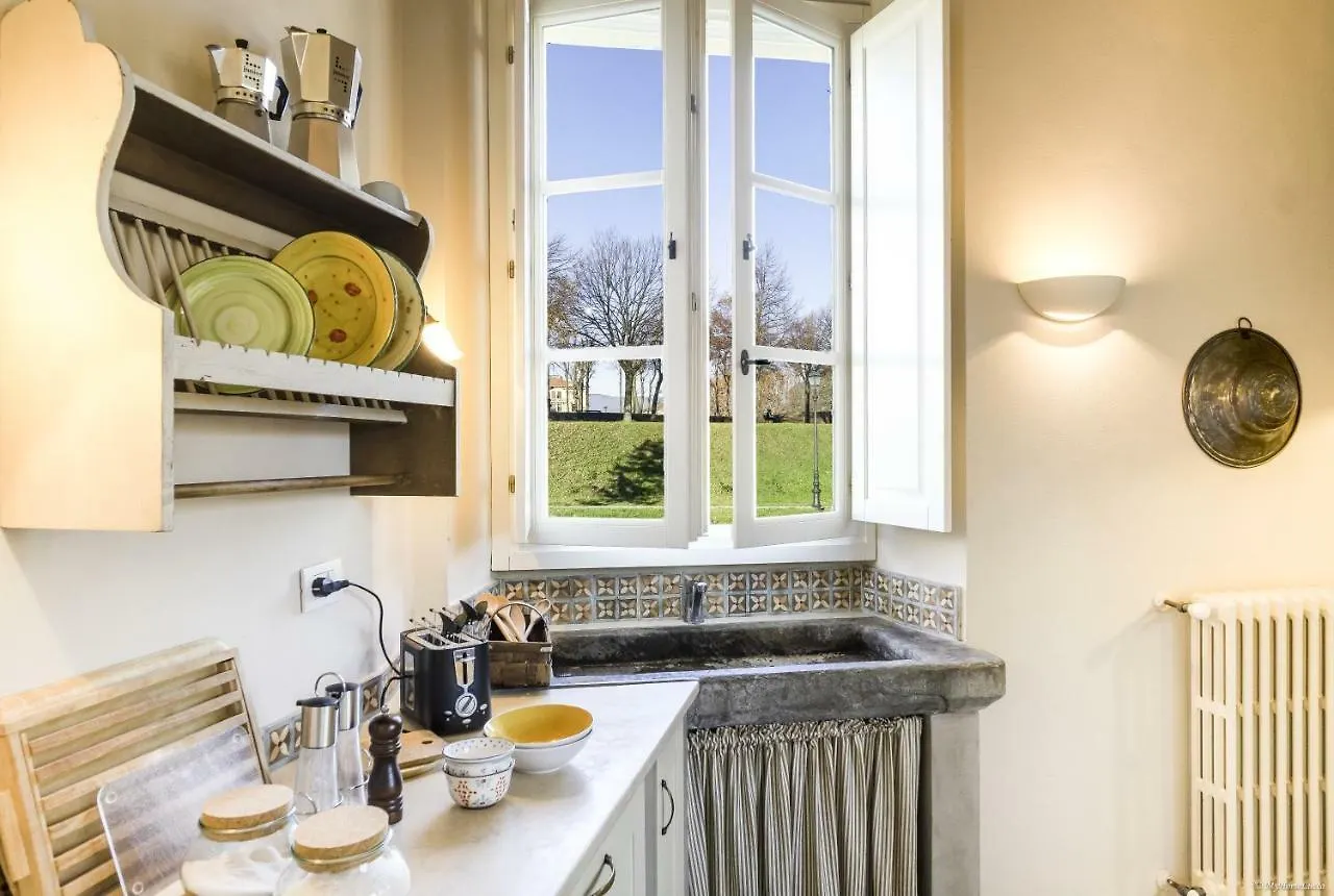 Ferienwohnung Tornese With Private Parking And Terrace Lucca Apartment